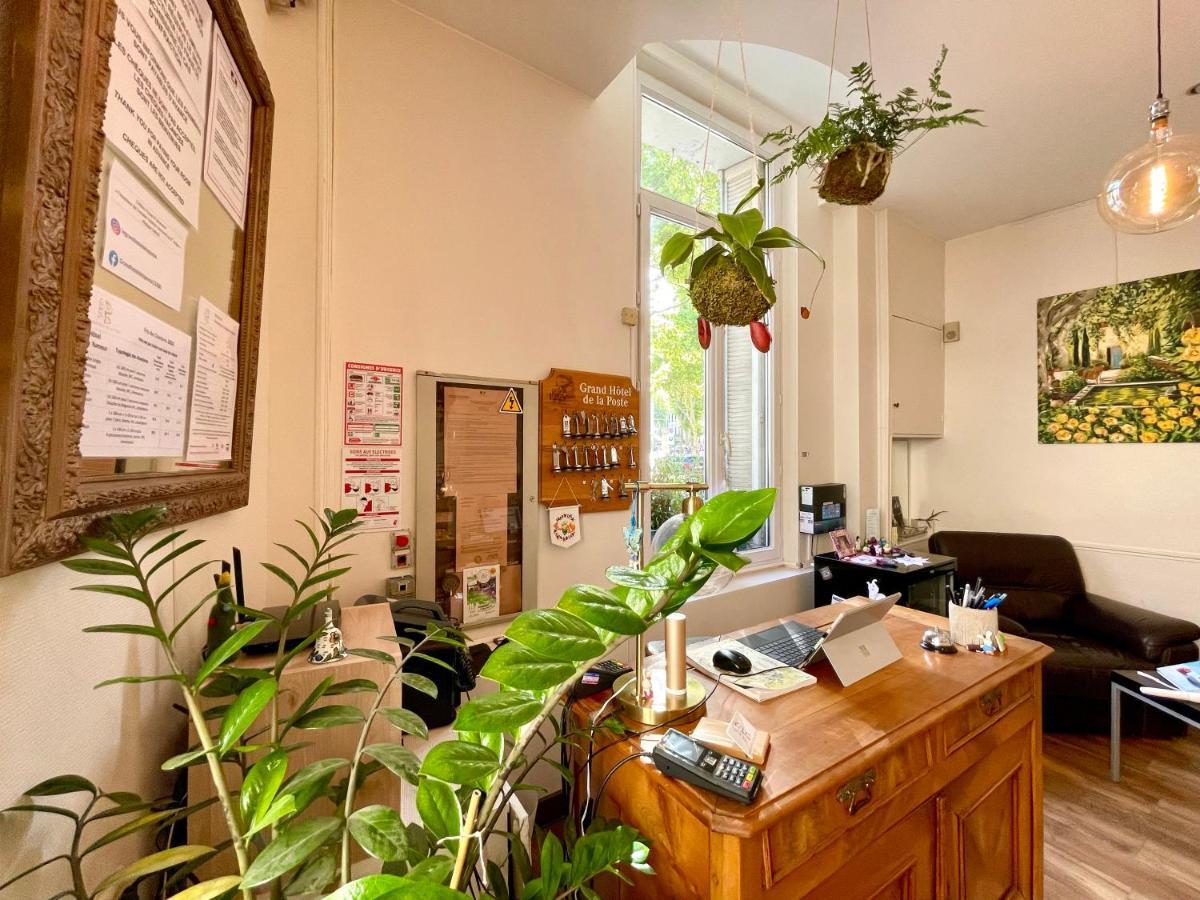Grand Hotel De La Poste ซาลง-เดอ-โพรวองซ์ ภายนอก รูปภาพ